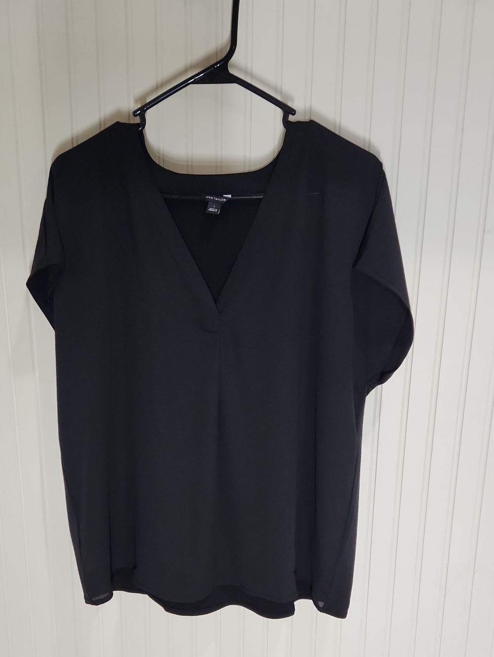 Ann Taylor Classic Black V-Neck Women's Top